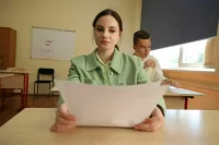 Школьников и педагогов на ОГЭ и ЕГЭ предложили обеспечить горячим питанием