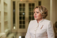 Матвиенко наградит лауреатов премии в сфере товаров и услуг для детей