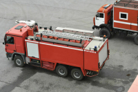 В Подмосковье загорелся склад с газовыми баллонами и горючей жидкостью