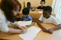 Депутат Матвеев призвал депортировать детей мигрантов, не знающих русский язык