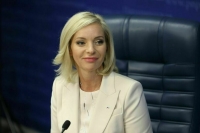 Депутат Казакова удивилась попаданию «квеста» и «квиза» в новый русский словарь