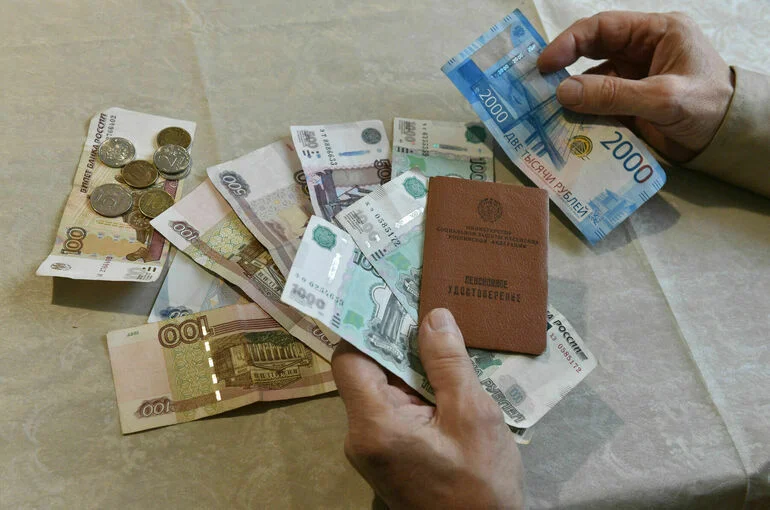 Мошенники стали похищать деньги у пенсионеров, обещая подарки