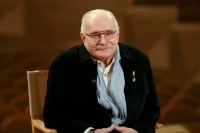 Квотировать американское кино и защитить русский язык попросил Госдуму Никита Михалков