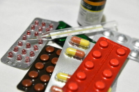 К формированию перечней лекарств будут привлекать членов Общественной палаты