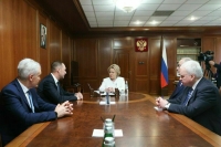 Матвиенко призвала выяснить причину падения рождаемости в Саратовской области