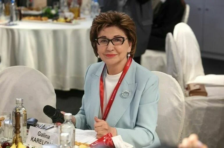 Сенатор Карелова рассказала о роли женщин в формировании здорового образа жизни в семье