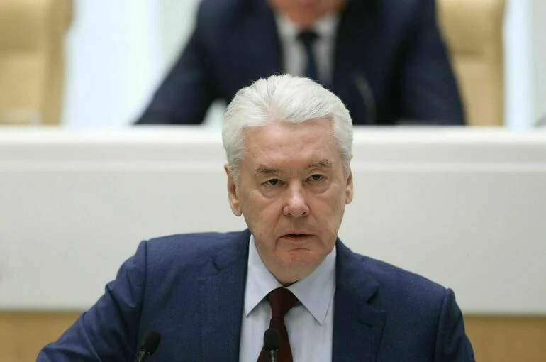 Собянин заявил об отражении атаки летевших на Москву беспилотников