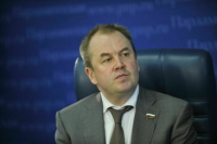 Депутат Наумов: Родители будут получать уведомления об открытии счета детьми