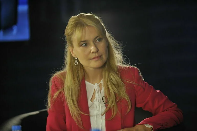 Сенатор Лантратова предложила создать системный документ о духовных ценностях