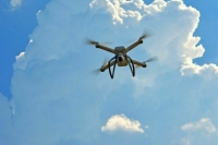 Военные сбили летевший на Москву беспилотник