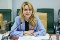 Сенатор Лантратова предложила обсудить новые модели взаимодействия государства и НКО