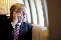 СМИ: Трамп по телефону попросил Нетаньяху не атаковать Иран