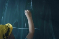 Семьи мигрантов, чьи дети не ходят в школу, предложили высылать из России