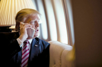 Трамп сообщил, что будет говорить с Путиным