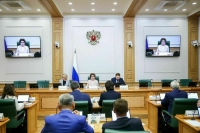 В Совфеде рекомендовали публиковать в СМИ материалы для укрепления единства общества