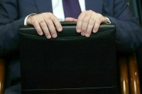 Правительство поддержало пакет законопроектов о платформенной экономике