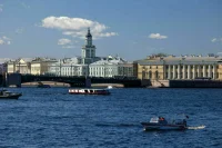 В Петербурге продлили желтый уровень погодной опасности