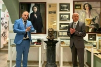 В Черногории открыли бюст Булгакову