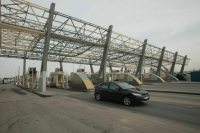 Многодетных предложили освободить от платы за проезд по платным дорогам