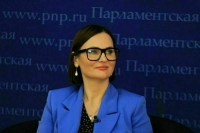 Депутат Буцкая предложила ввести федеральную награду за любовь и верность