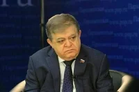Сенатор Джабаров назвал пошлины США штрафом за дружбу с Россией