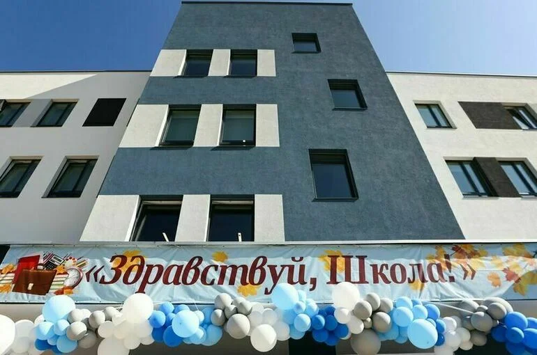 Депутат Скрозникова рассказала о жалобах на отказ в приеме в 10-е классы