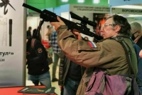 Кабмин скорректировал правила оборота ручного боевого оружия