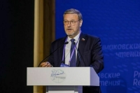 Сенатор Косачев: Европейцы обвиняют Россию в том, что замышляют сами