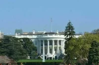 В Белом доме опровергли сообщение FT о призыве Трампа бить по Москве и Петербургу