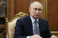 Путин назвал меры повышения рождаемости в России недостаточными