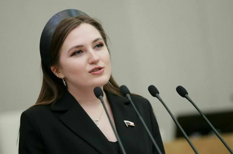 Обновленный законопроект о сталкинге внесут в Госдуму осенью