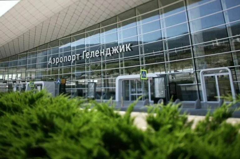 Из Москвы в Геленджик вылетел первый с 2022 года рейс