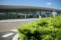 В Геленджике приземлился первый за три года пассажирский самолет