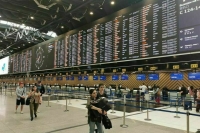 Депутаты предложили повысить планку долга для разрешения на выезд за границу