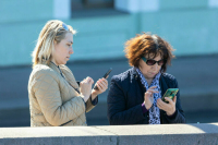 Россиянам разрешат передавать телефоны властям и экстренным службам