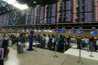 В аэропортах Москвы и Санкт-Петербурга отменили более 110 рейсов