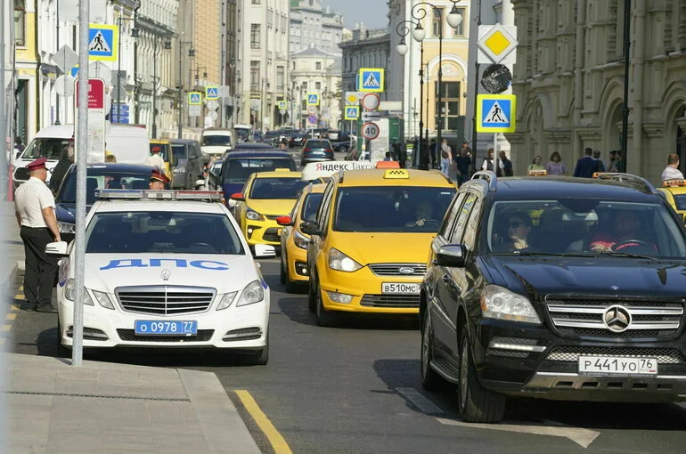 Несколько улиц в центре Москвы перекроют из-за концерта