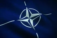 Bloomberg: НАТО намерено усилить давление на Путина