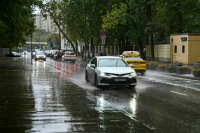 Москвичам предрекли грозы и дожди в выходные