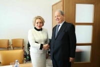 Матвиенко: РФ выступает за скорейшее прекращение кровопролития в Газе