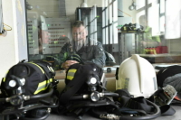 В Пензенской области начался пожар на предприятии после атаки беспилотника