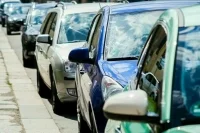 В очередях на Крымском мосту находятся более 2,1 тыс. автомобилей