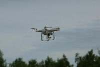 Беспилотники массированно атаковали Ростовскую область, загорелась подстанция