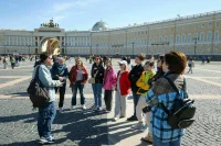 Агрессивное навязывание услуг в туризме предложили ограничить