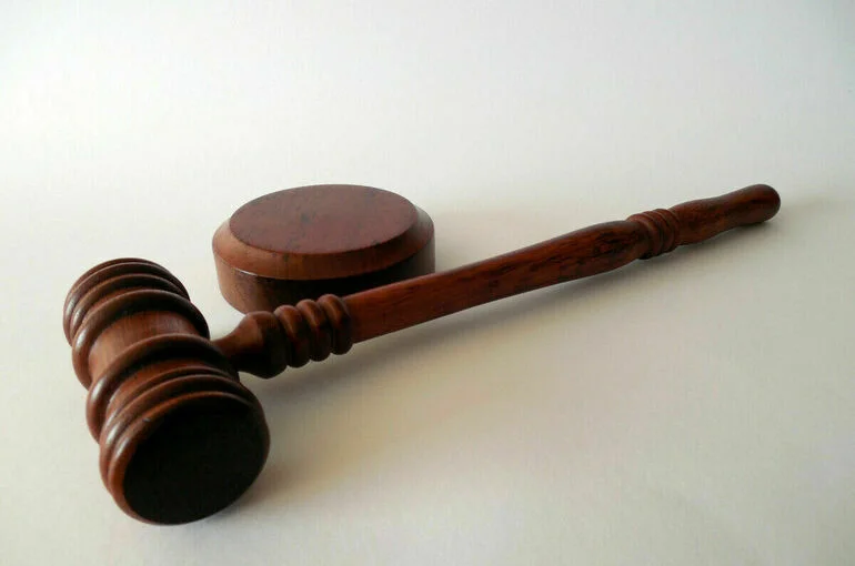 Мосгорсуд признал законным арест главреда Baza по делу о взятках