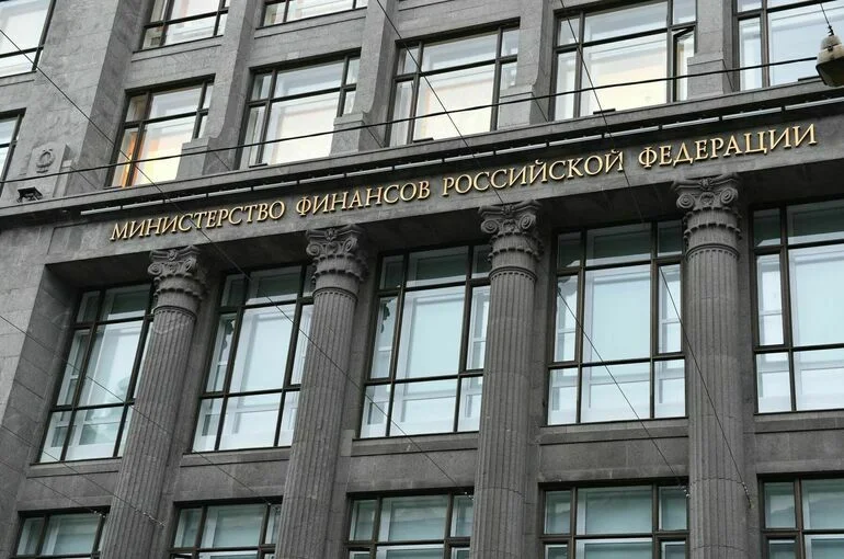 Минфин назвал объемы доходов и расходов бюджета за январь — июль 2025 года