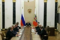 Путин обсудил с членами Совбеза региональную безопасность