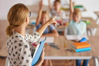 Студентам вузов разрешили учить детей