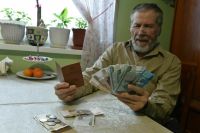 Депутат рассказал, кому повысят пенсии в сентябре