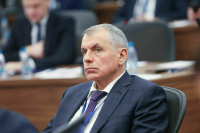 Глава парламента Крыма назвал Аляску идеальным местом встречи Путина и Трампа